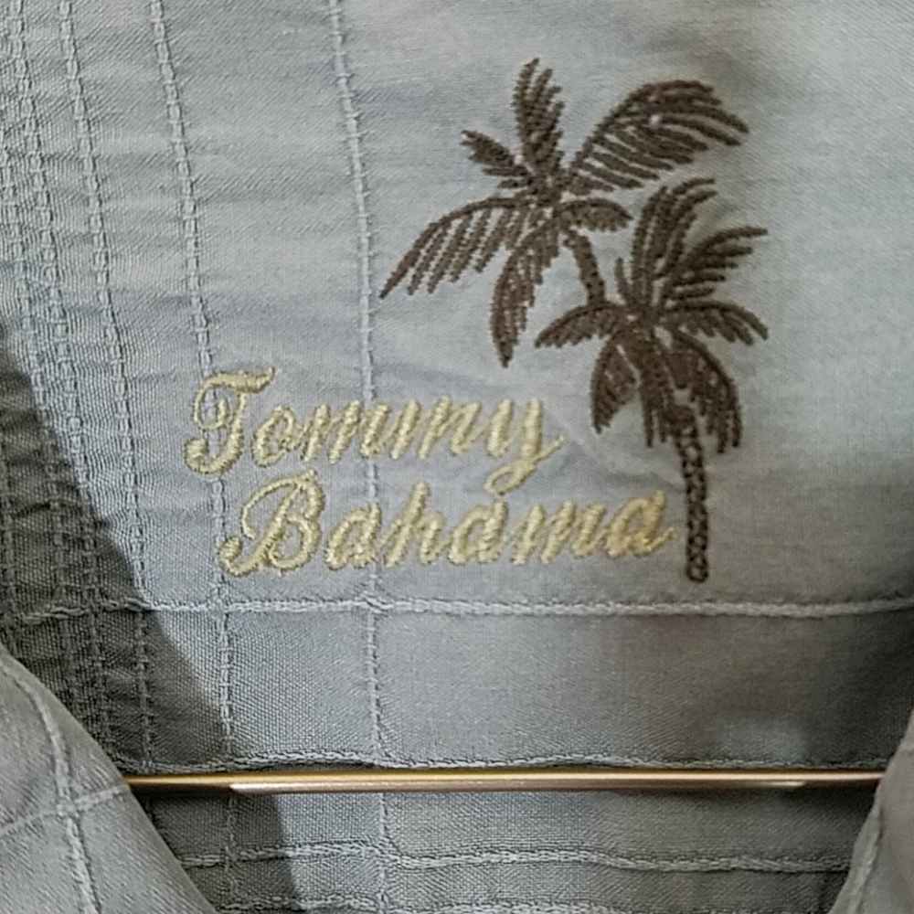 Tommy Bahama Silk Camp Shirt - Picture 2 of 6